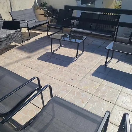 Grande Maison Avec Jardin Hotel 3*